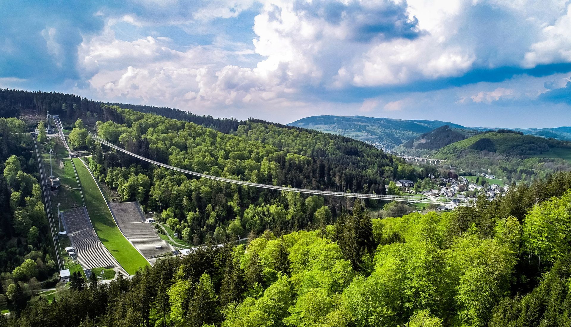Skywalk Willingen bei Sonnenschein 